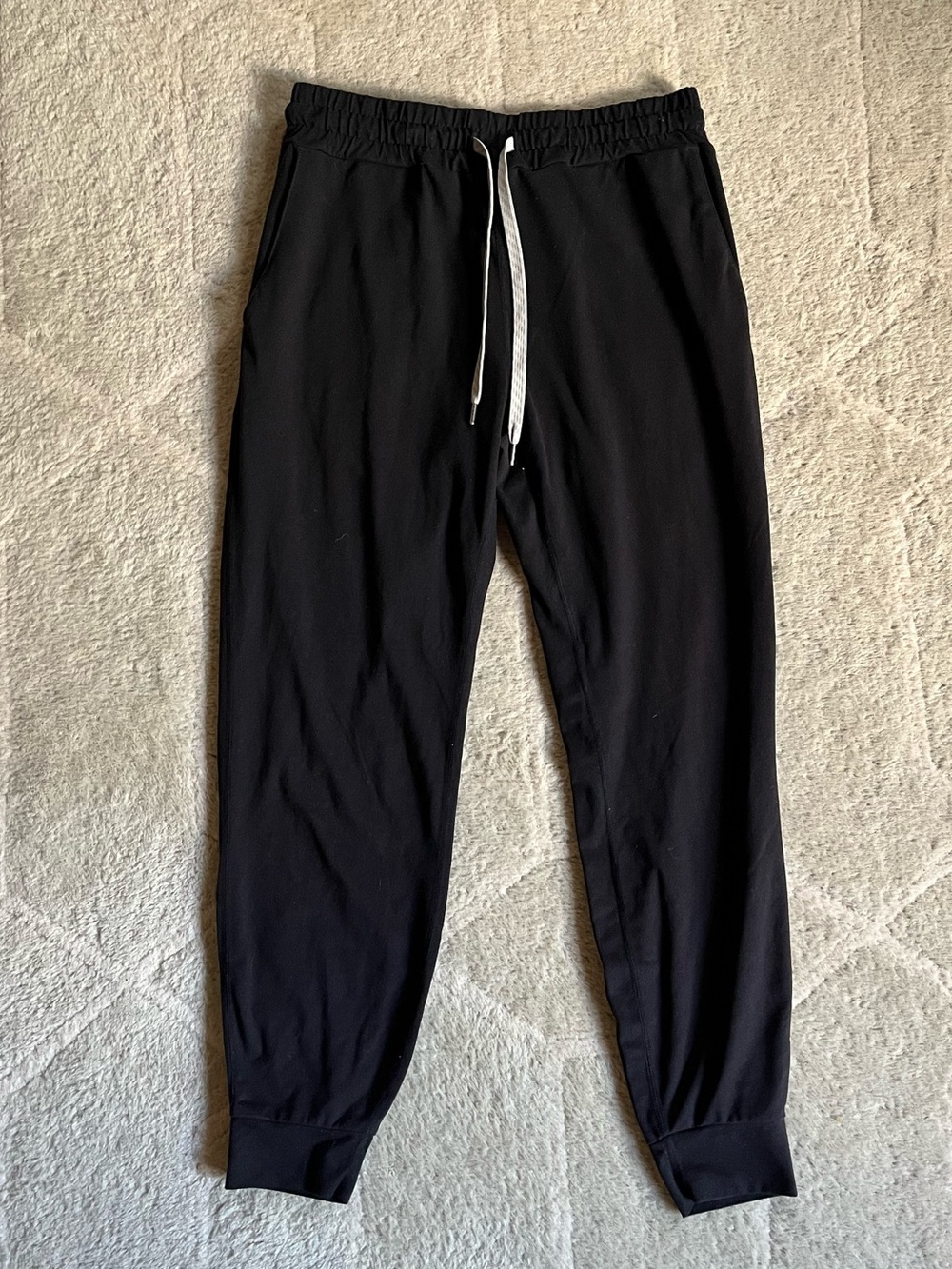 Vuori Performance Joggers - Picture 5 of 16